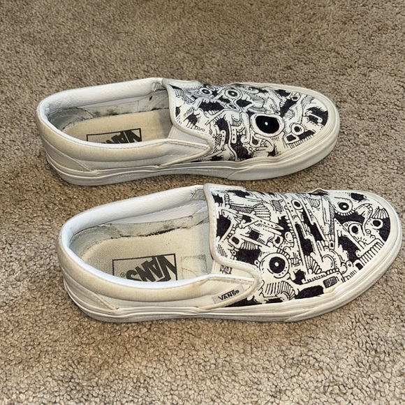 1 of a kind white and black slip on vans womens 6.5 men’s 5 drawn on art design - Picture 3 of 8